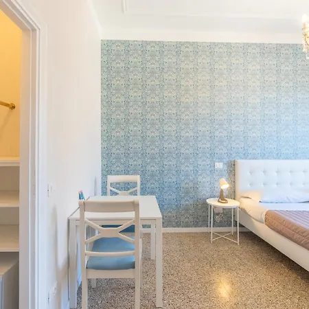 Floret San Giovanni Bed & Breakfast Rome