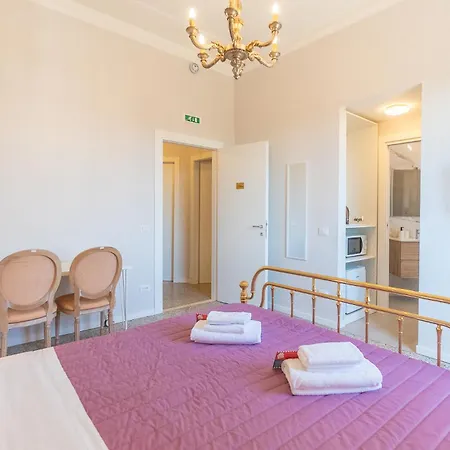 Floret San Giovanni Bed & Breakfast