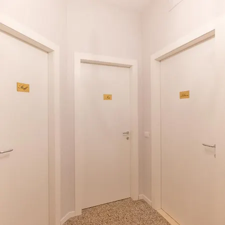 Floret San Giovanni Bed & Breakfast *