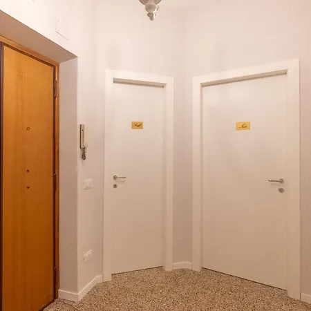 Bed & Breakfast Floret San Giovanni Rome